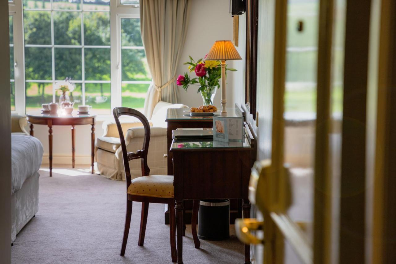 Nuremore Hotel & Country Club Carrickmacross Eksteriør billede